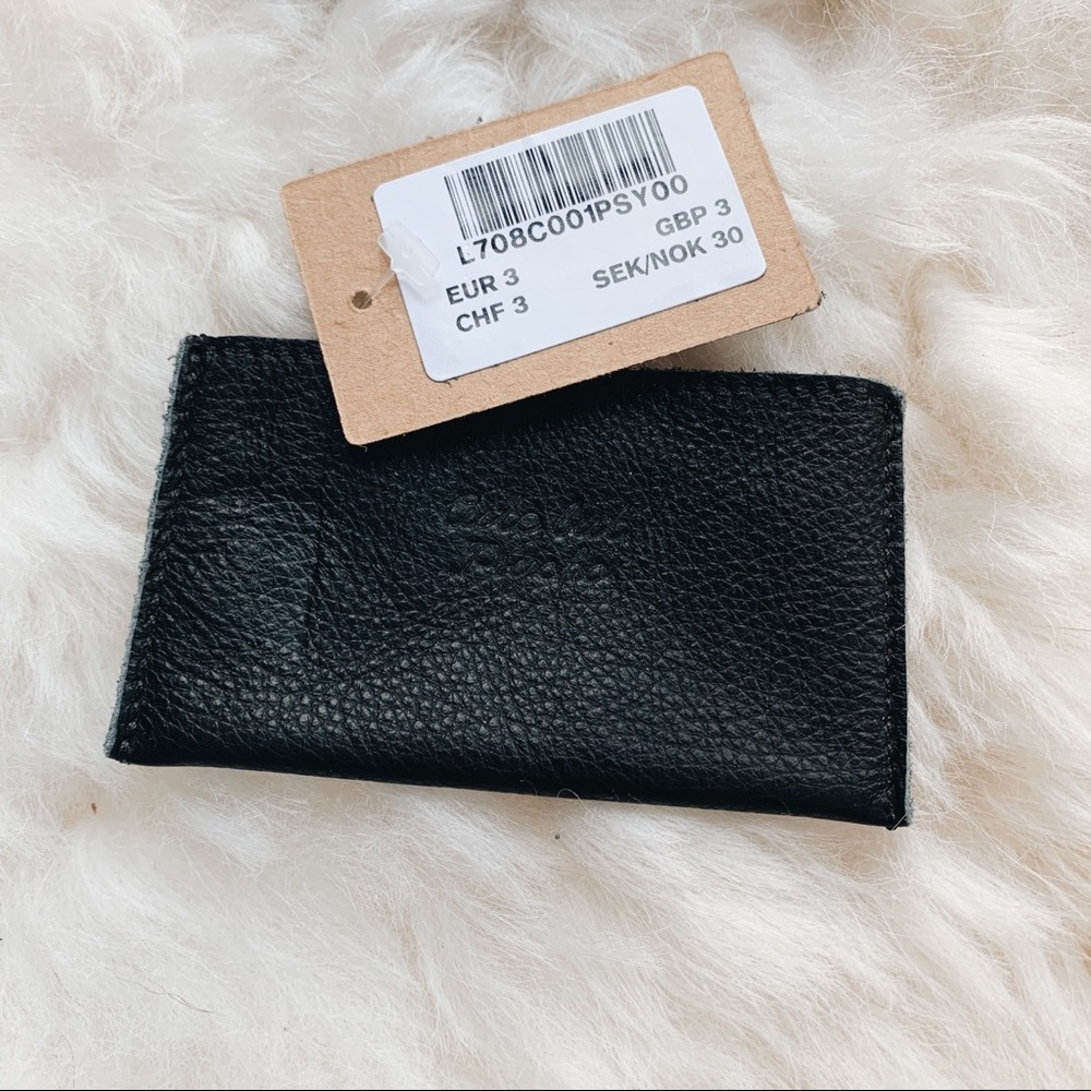 NWT • Brandy Melville Cute but Psycho Card Holder